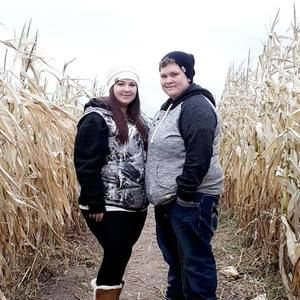 Meet your Posher, Alicia